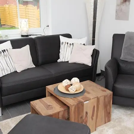 Loewenzahn Apartment *